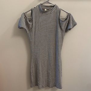 PacSun black/white off the shoulder dress